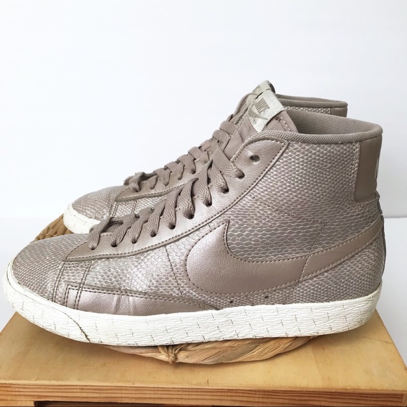 Nike Blazer Mid Leather Premium Snake Silver 7.5 - Picture 2 of 7